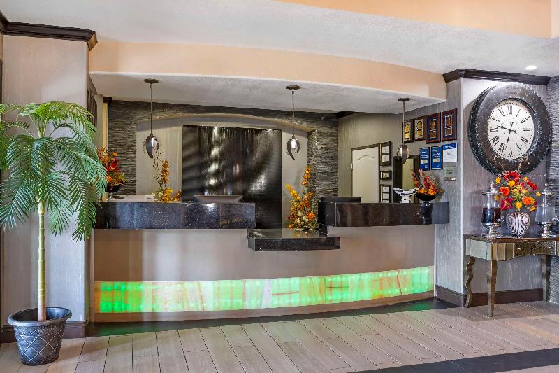 Best Western Plus Emerald Inn & Suites image