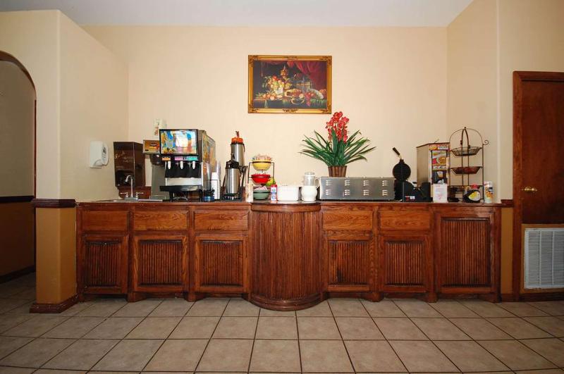 Best Western Plus Emerald Inn & Suites image