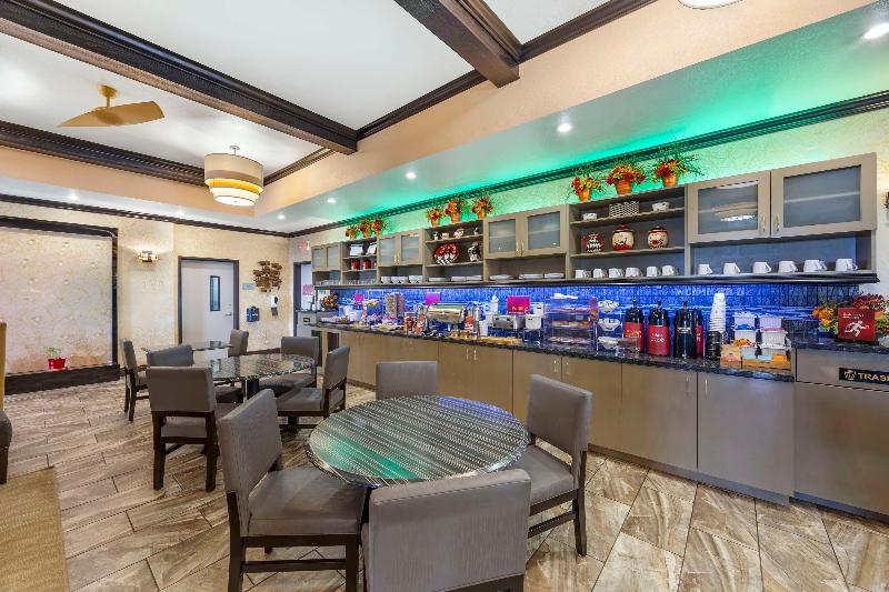 Best Western Plus Emerald Inn & Suites image
