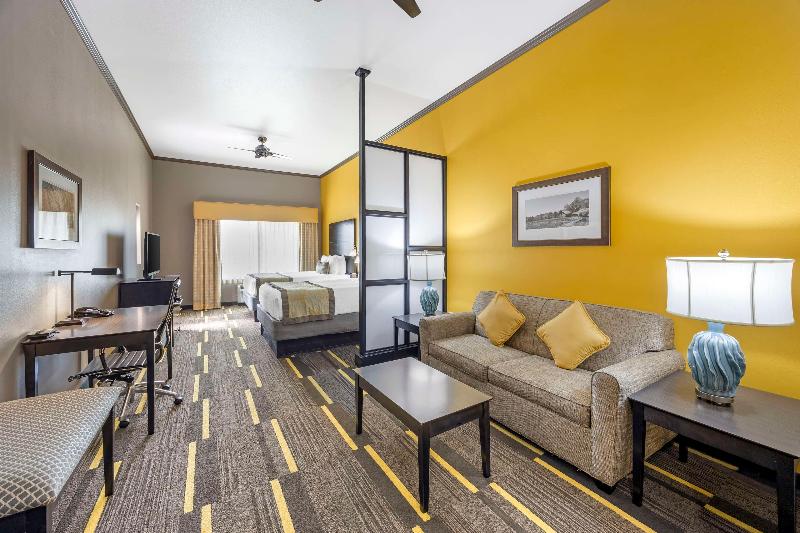 Best Western Plus Emerald Inn & Suites image