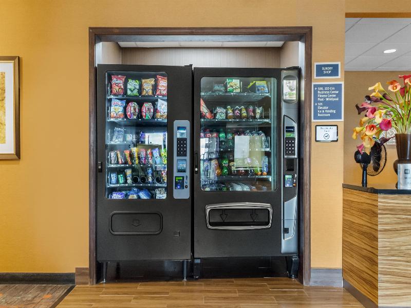 Best Western Plus Hiawatha Hotel image