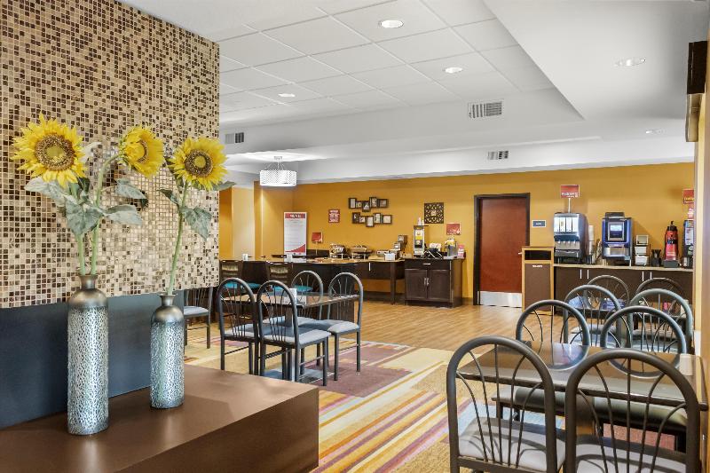 Best Western Plus Hiawatha Hotel image