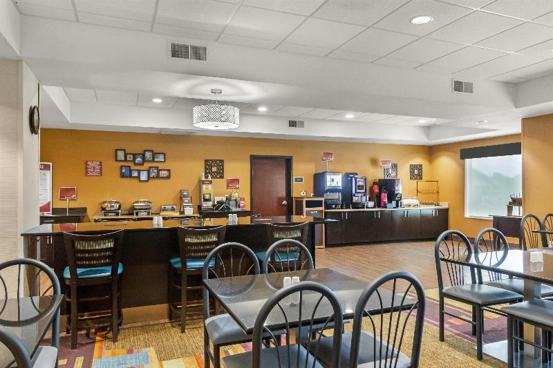 Best Western Plus Hiawatha Hotel image