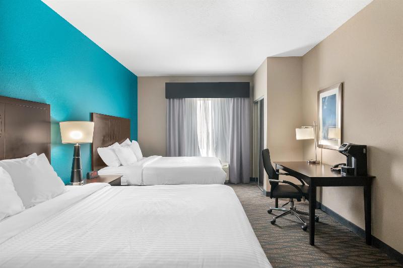 Best Western Plus Hiawatha Hotel image