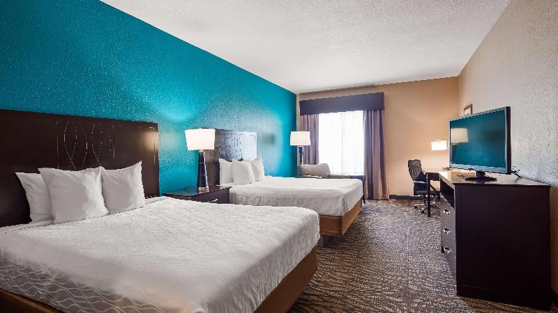 Best Western Plus Hiawatha Hotel image