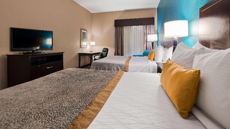 Best Western Plus Hiawatha Hotel image