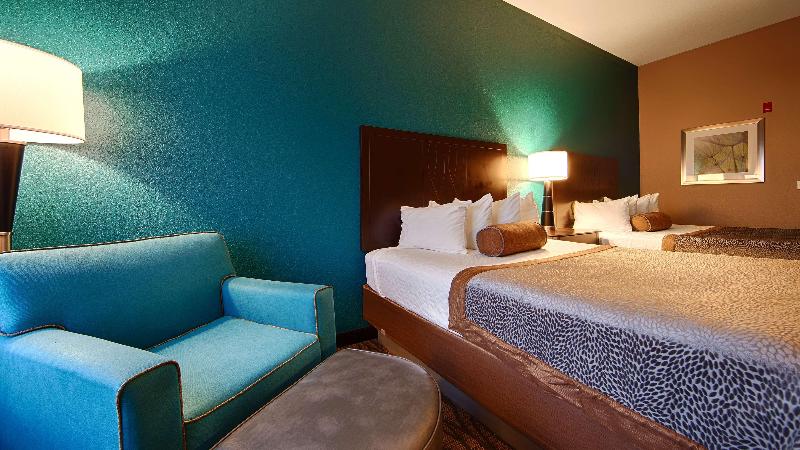Best Western Plus Hiawatha Hotel image