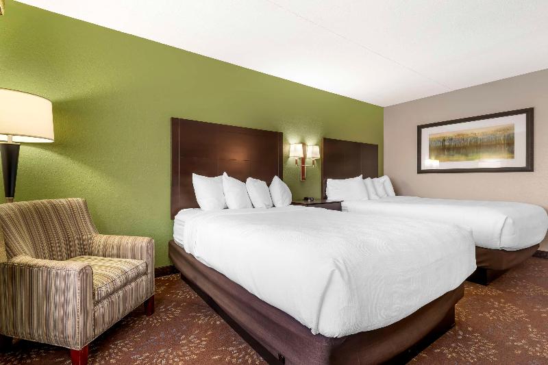 Best Western Plus New Ulm image