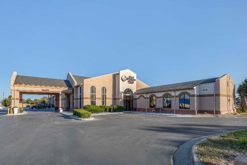 Best Western Plus Sikeston image