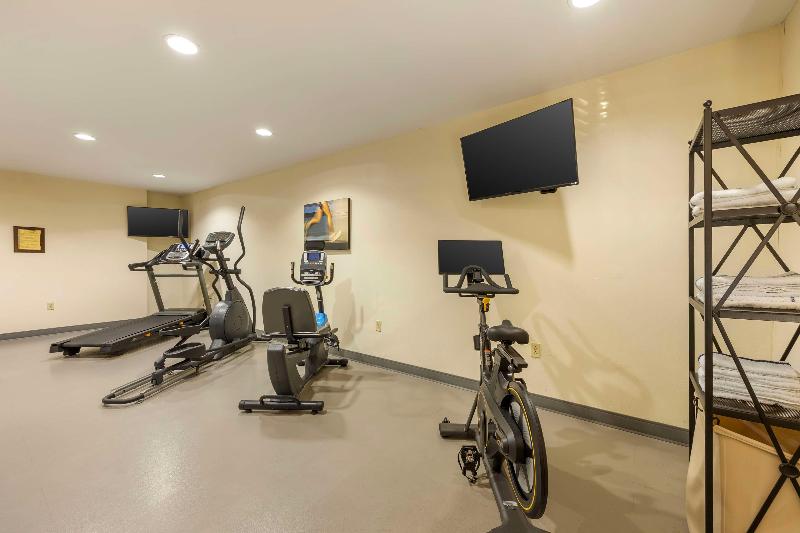 Best Western Plus Sikeston image
