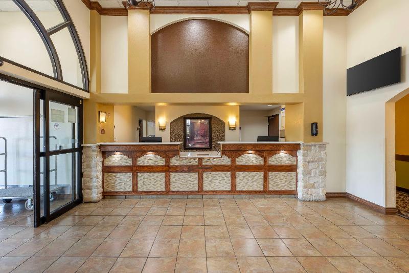 Best Western Plus Sikeston image