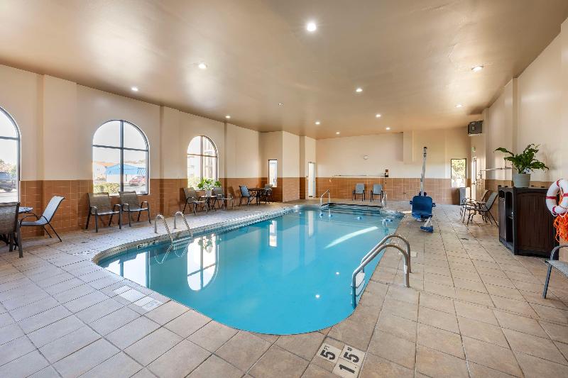 Best Western Plus Sikeston image