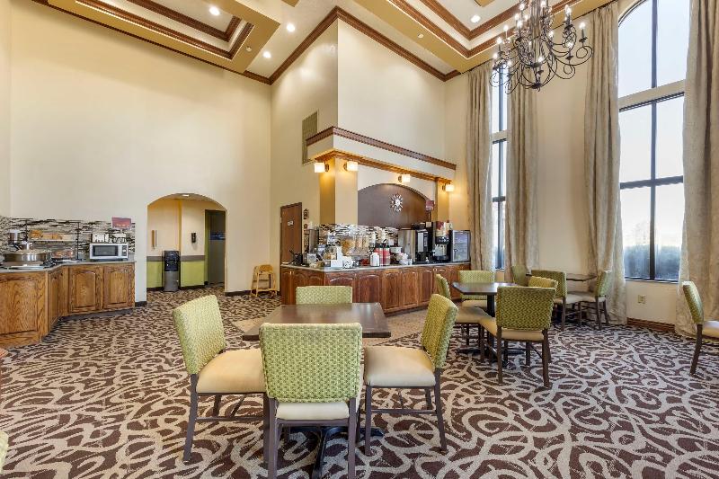 Best Western Plus Sikeston image