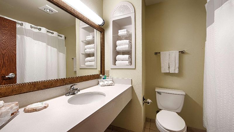 Best Western Plus Sikeston image