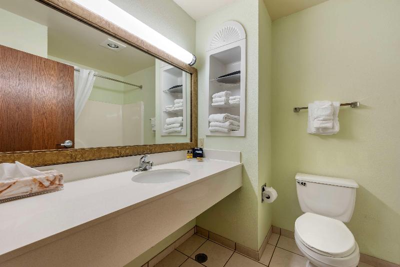 Best Western Plus Sikeston image