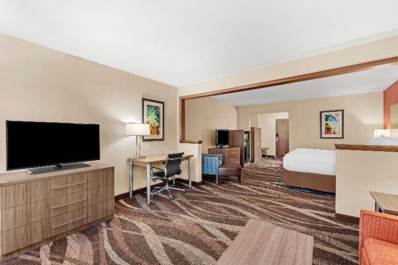 Best Western Maple City Inn image