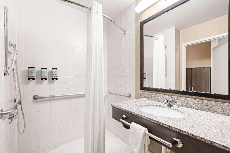 Best Western Maple City Inn image