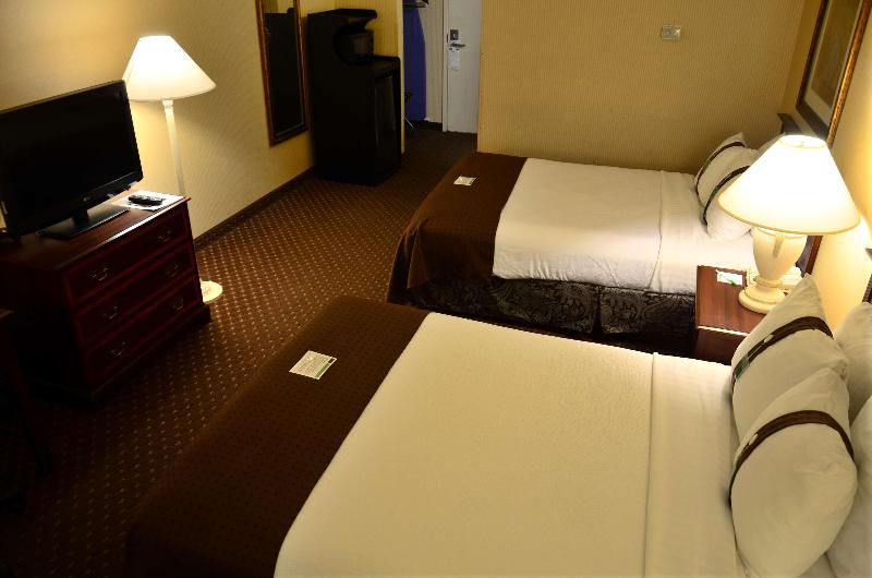 Best Western Maple City Inn image