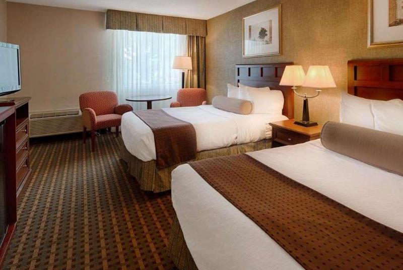 Baymont By Wyndham Marietta image