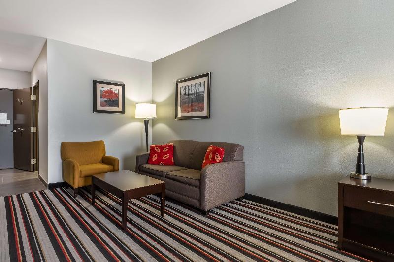 Best Western Plus Coweta's 1st Hotel image