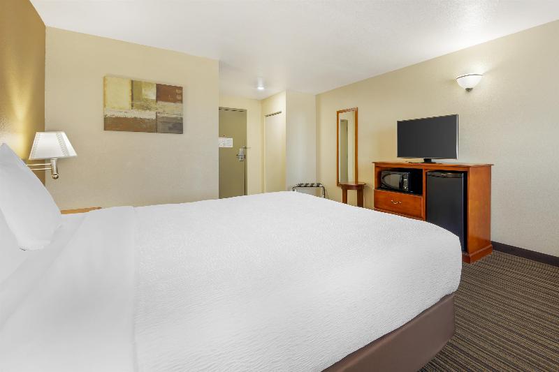 Best Western East El Paso Inn image