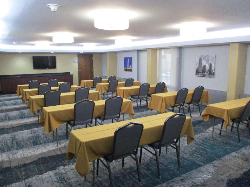 Best Western Plus Lake Jackson Inn & Suites image