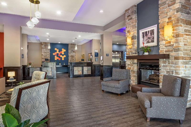 Best Western Plus Lake Jackson Inn & Suites image