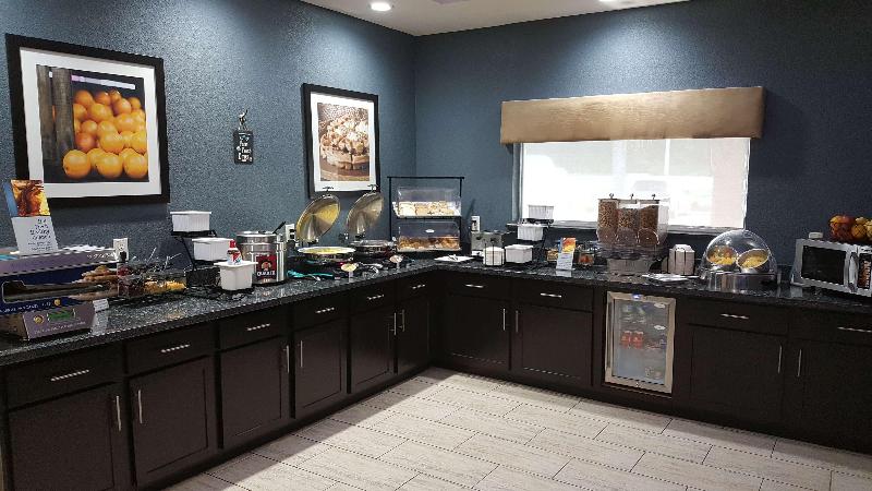 Best Western Plus Lake Jackson Inn & Suites image