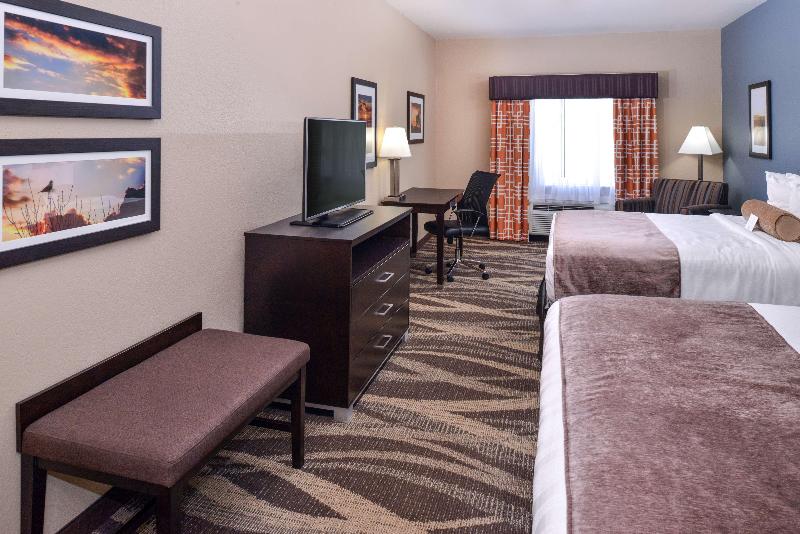 Best Western Plus Lake Jackson Inn & Suites image