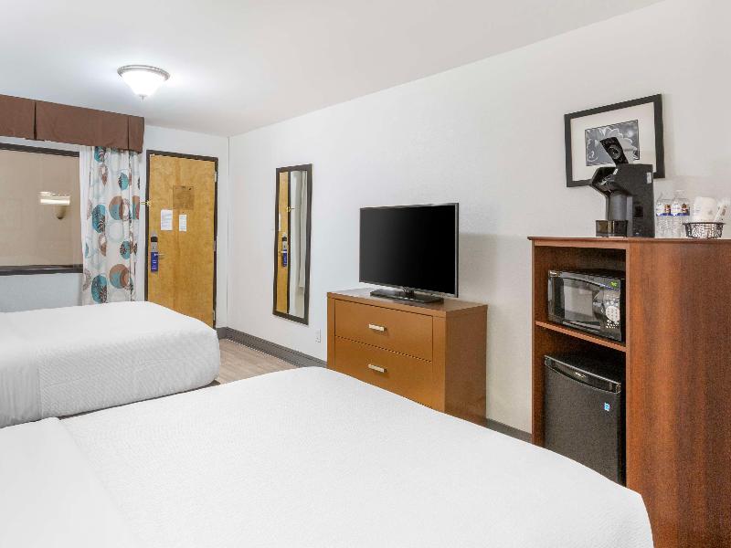 Best Western Plus El Paso Airport Hotel & Conferen image