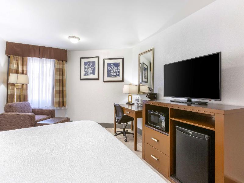Best Western Plus El Paso Airport Hotel & Conferen image
