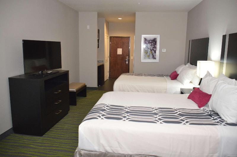 Best Western Plus Dilley Inn & Suites image