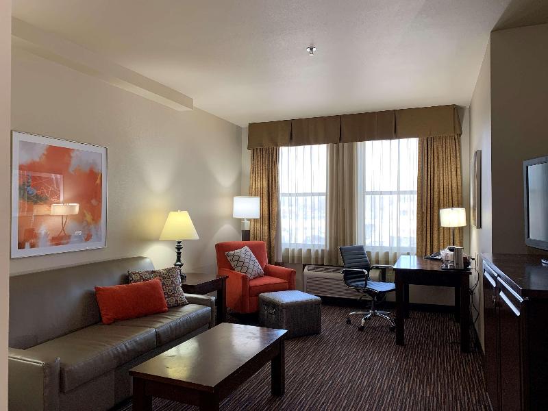 Radisson Hotel River Falls image