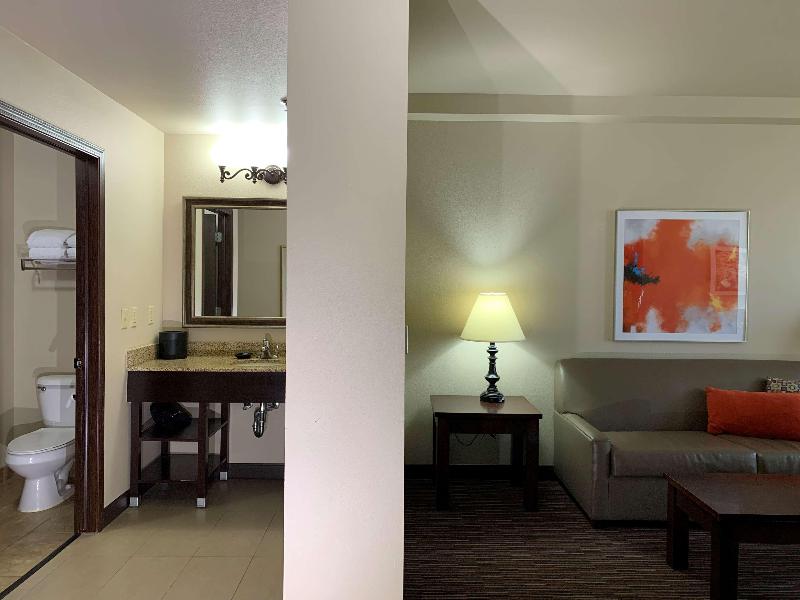 Radisson Hotel River Falls image