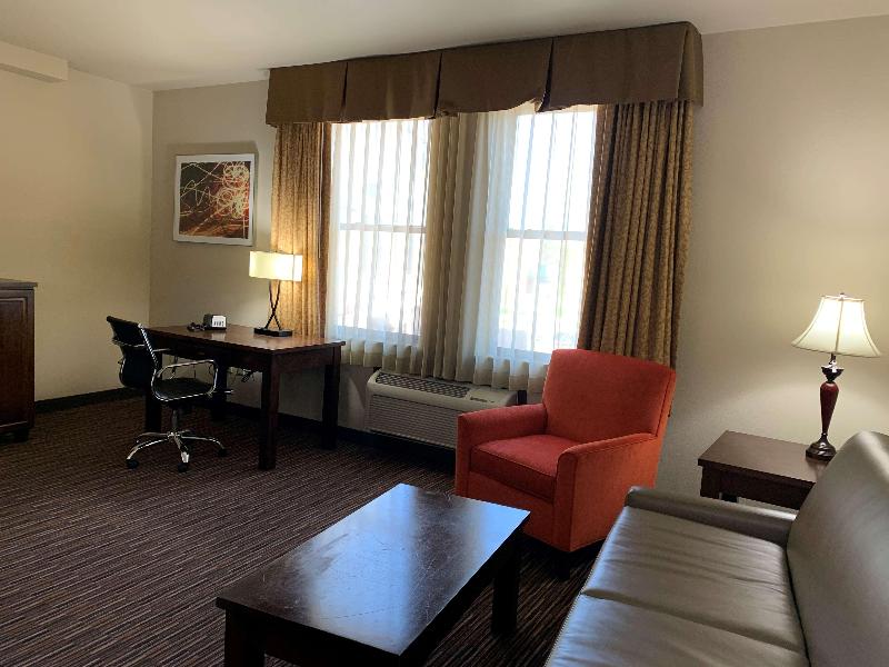 Radisson Hotel River Falls image