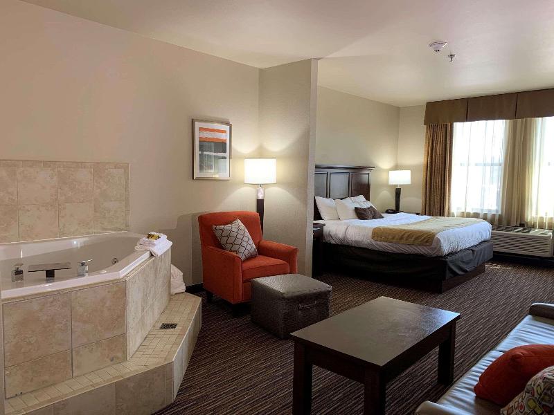 Radisson Hotel River Falls image