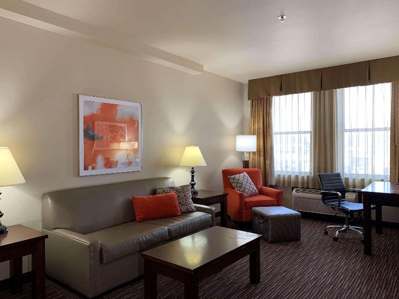 Radisson Hotel River Falls image