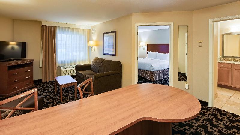 Best Western Plus Wausau-Rothschild Hotel image