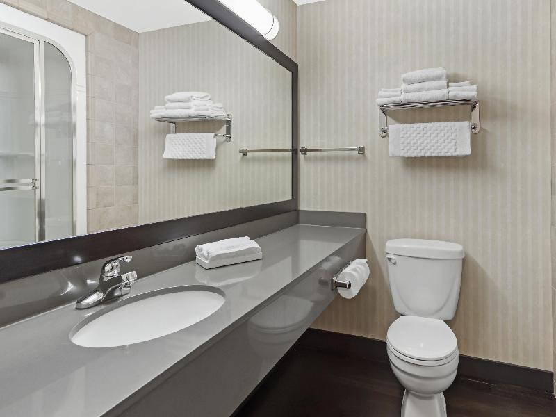 Best Western Plus Meridian Hotel image