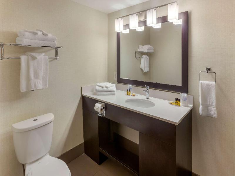 Best Western Plus Leamington Hotel & Conference Ce image