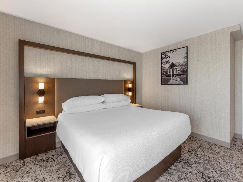 Best Western Plus The Arden Park Hotel image