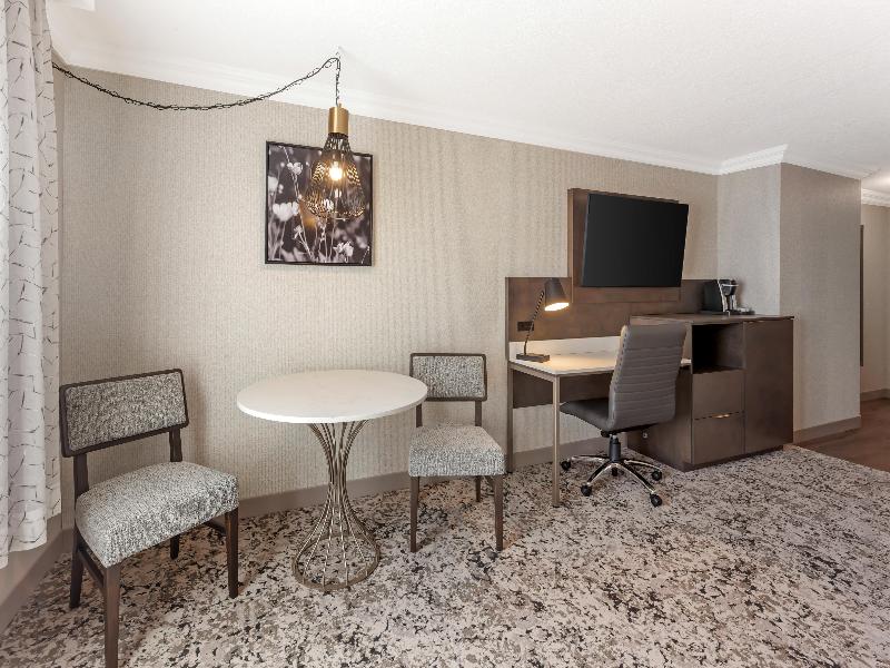 Best Western Plus The Arden Park Hotel image