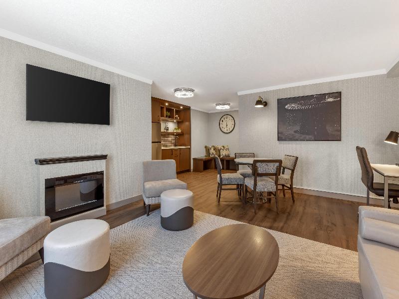 Best Western Plus The Arden Park Hotel image