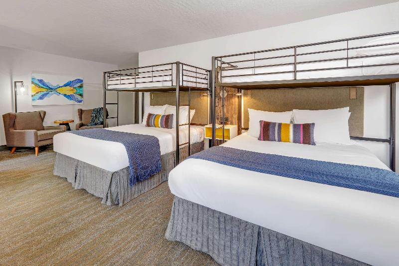 Hotel Becket BW Signature Collection image