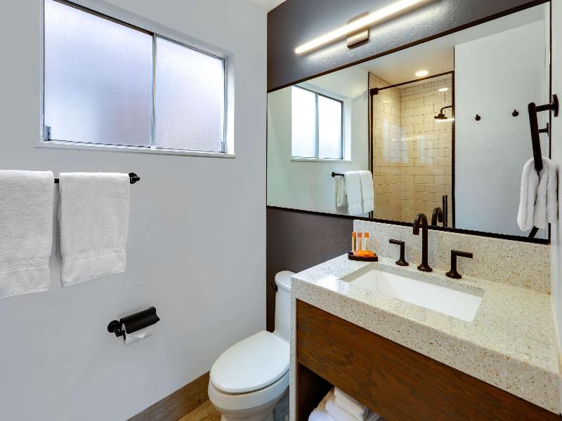 Hotel Becket BW Signature Collection image