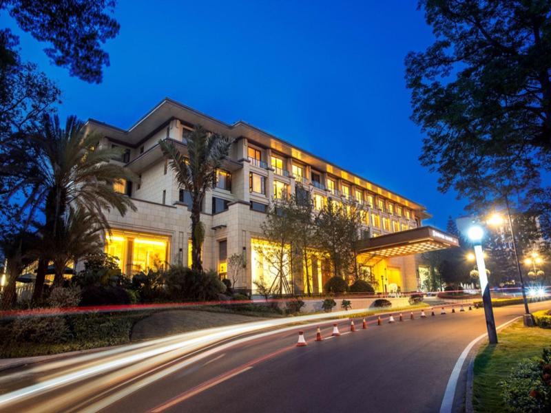 C&D Hotel Fuzhou image