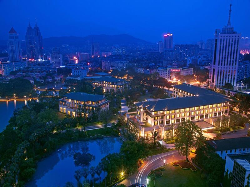 C&D Hotel Fuzhou image