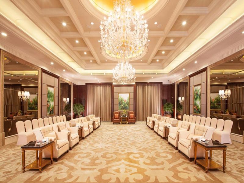 C&D Hotel Fuzhou image