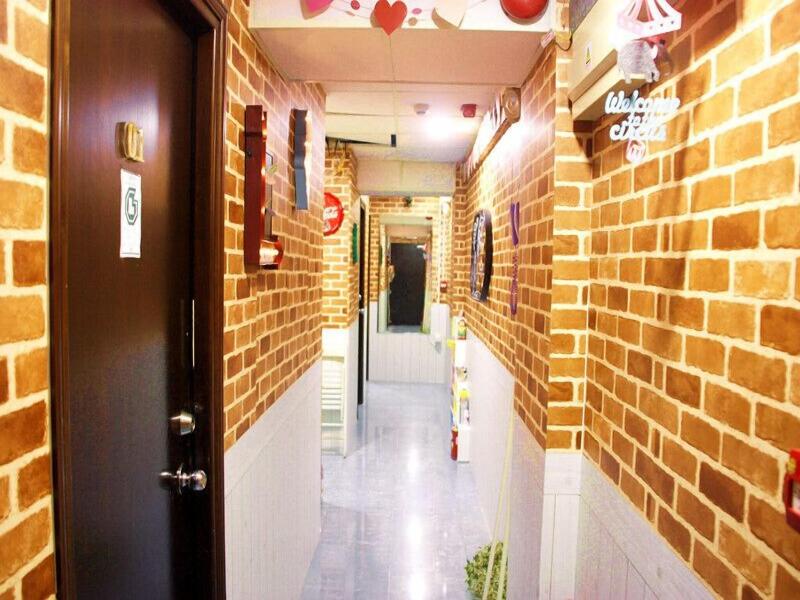 Loi Loi Guest House image