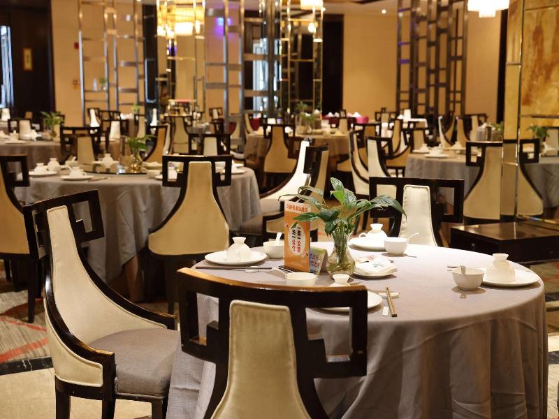 Howard Johnson Changsheng Plaza Meizhou
